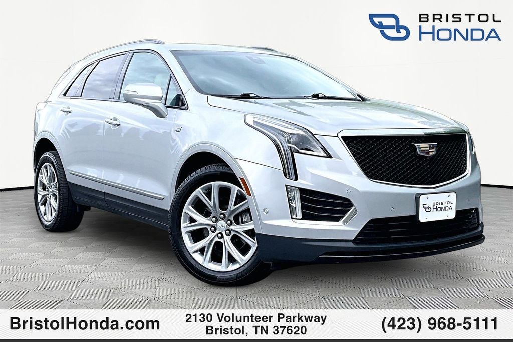 2020 Cadillac XT5 Sport in Radiant Silver Metallic — front three-quarter view