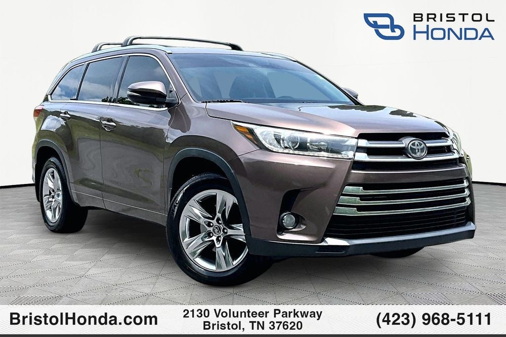 2017 Toyota Highlander Limited in Toasted Walnut Pearl — front three-quarter view